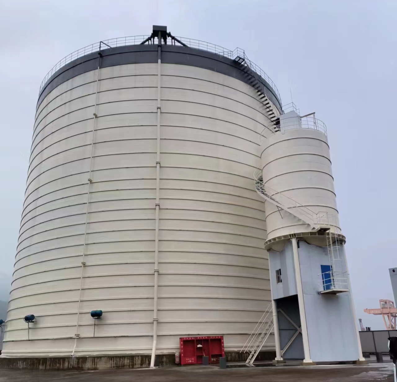 和田市10万吨水泥钢板库